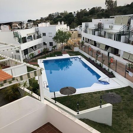 Apartamento Con Vista A La Piscina Apartman Benalmádena Kültér fotó
