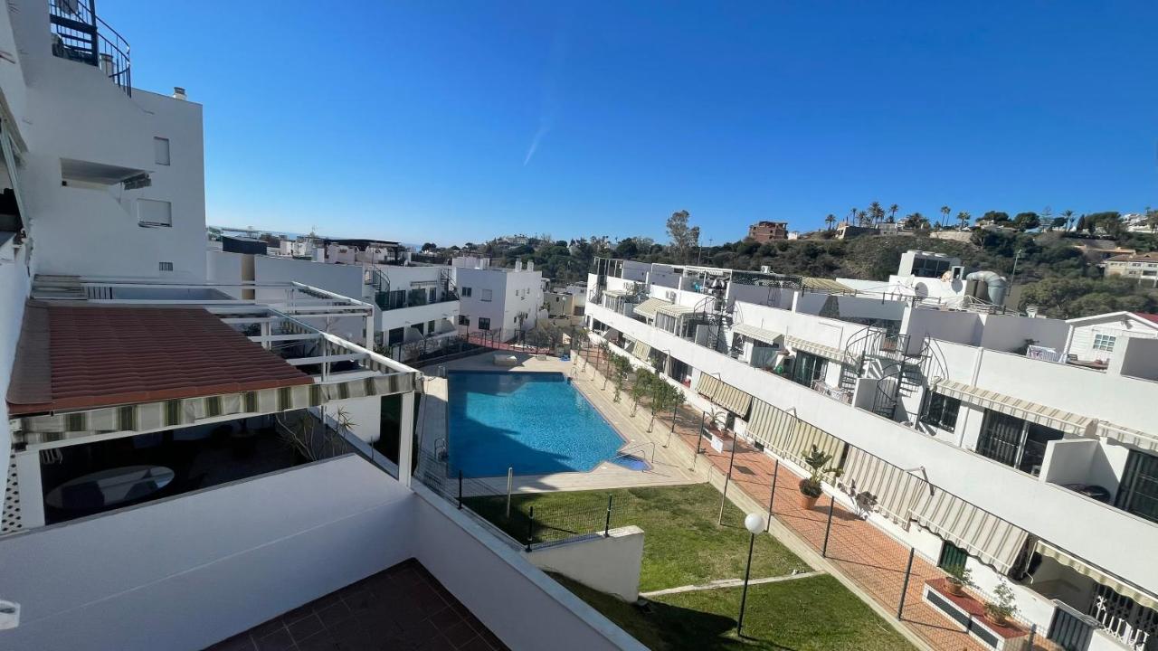 Apartamento Con Vista A La Piscina Apartman Benalmádena Kültér fotó