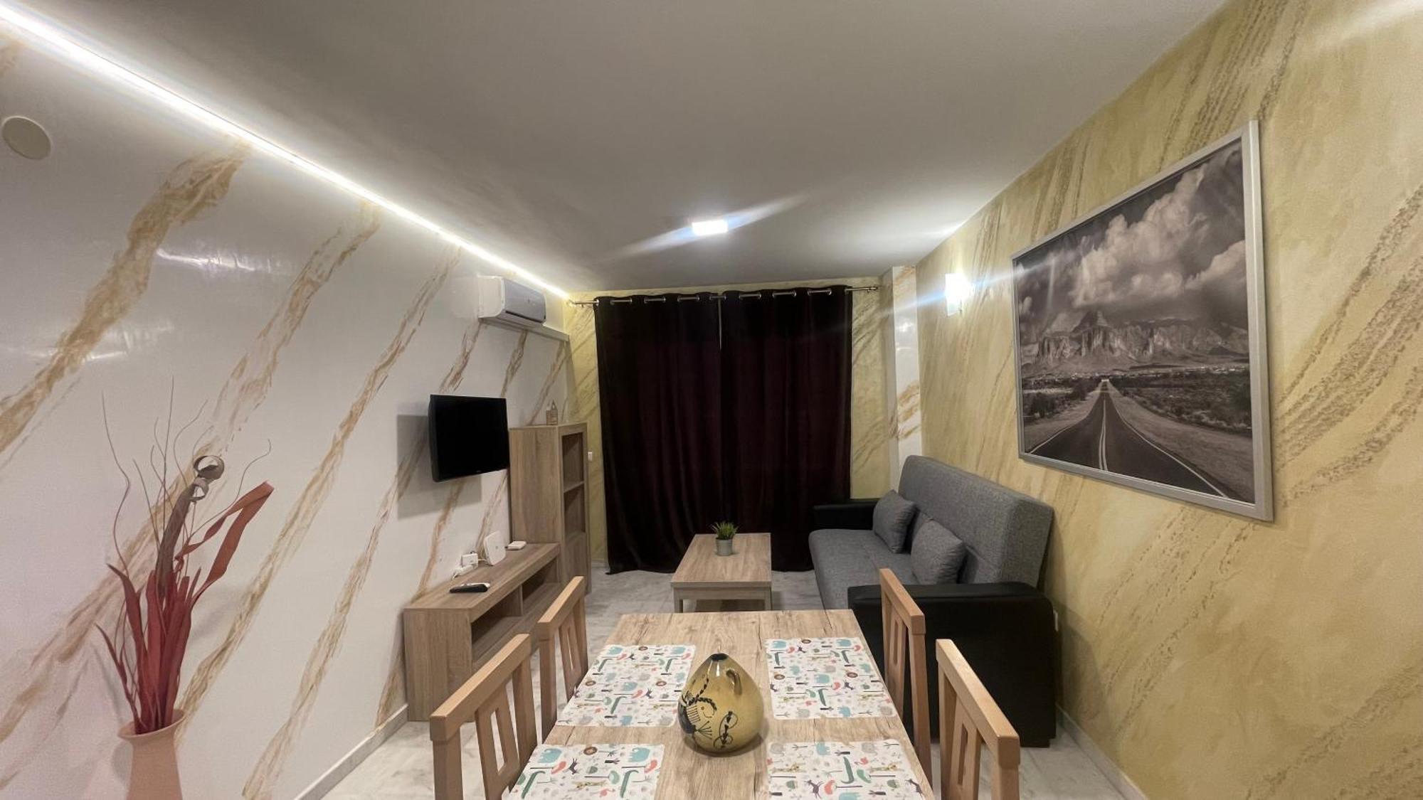 Apartamento Con Vista A La Piscina Apartman Benalmádena Kültér fotó
